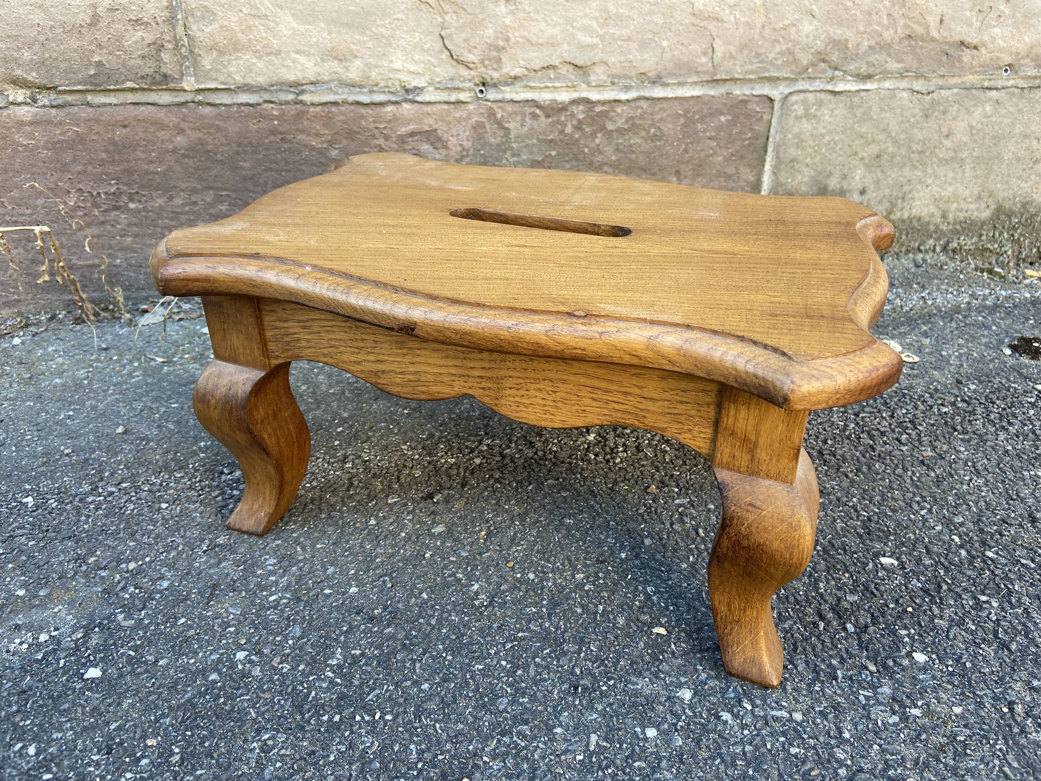 Footrest style Louis XV oak 1950