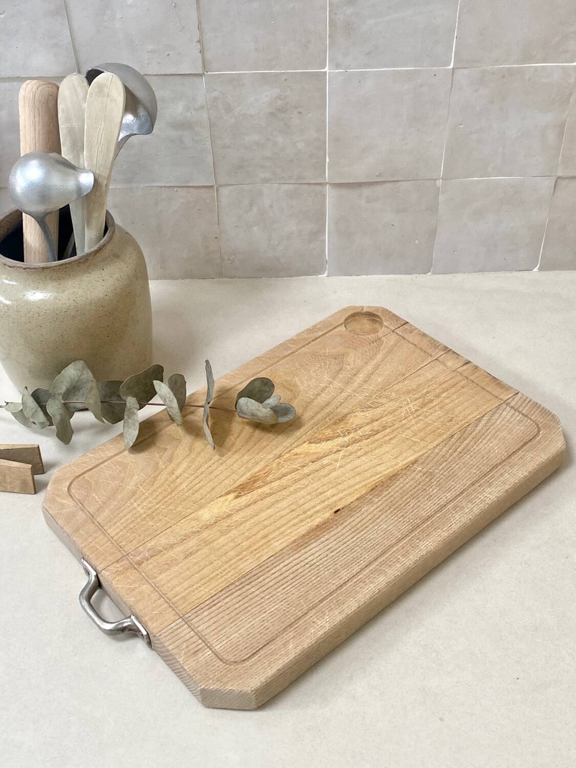 Cutting board