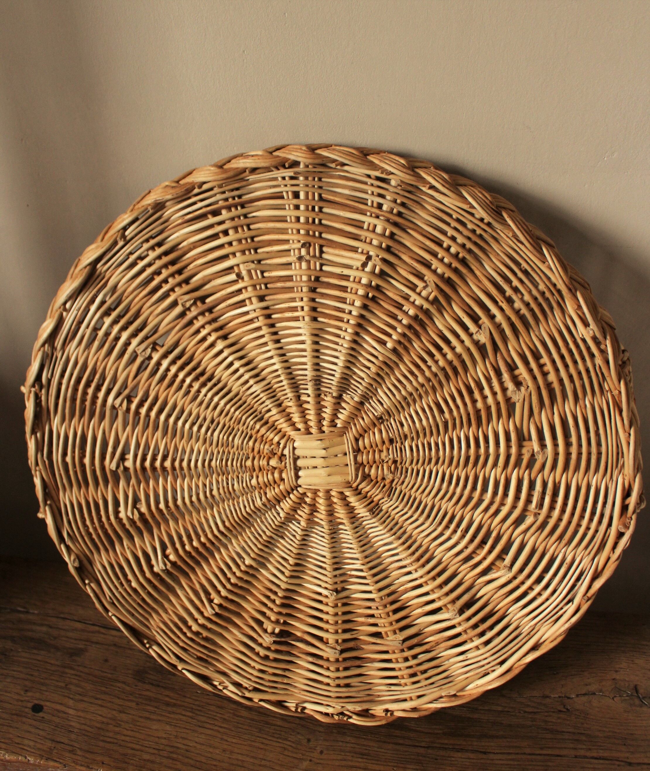 Vintage wicker round tray two handles