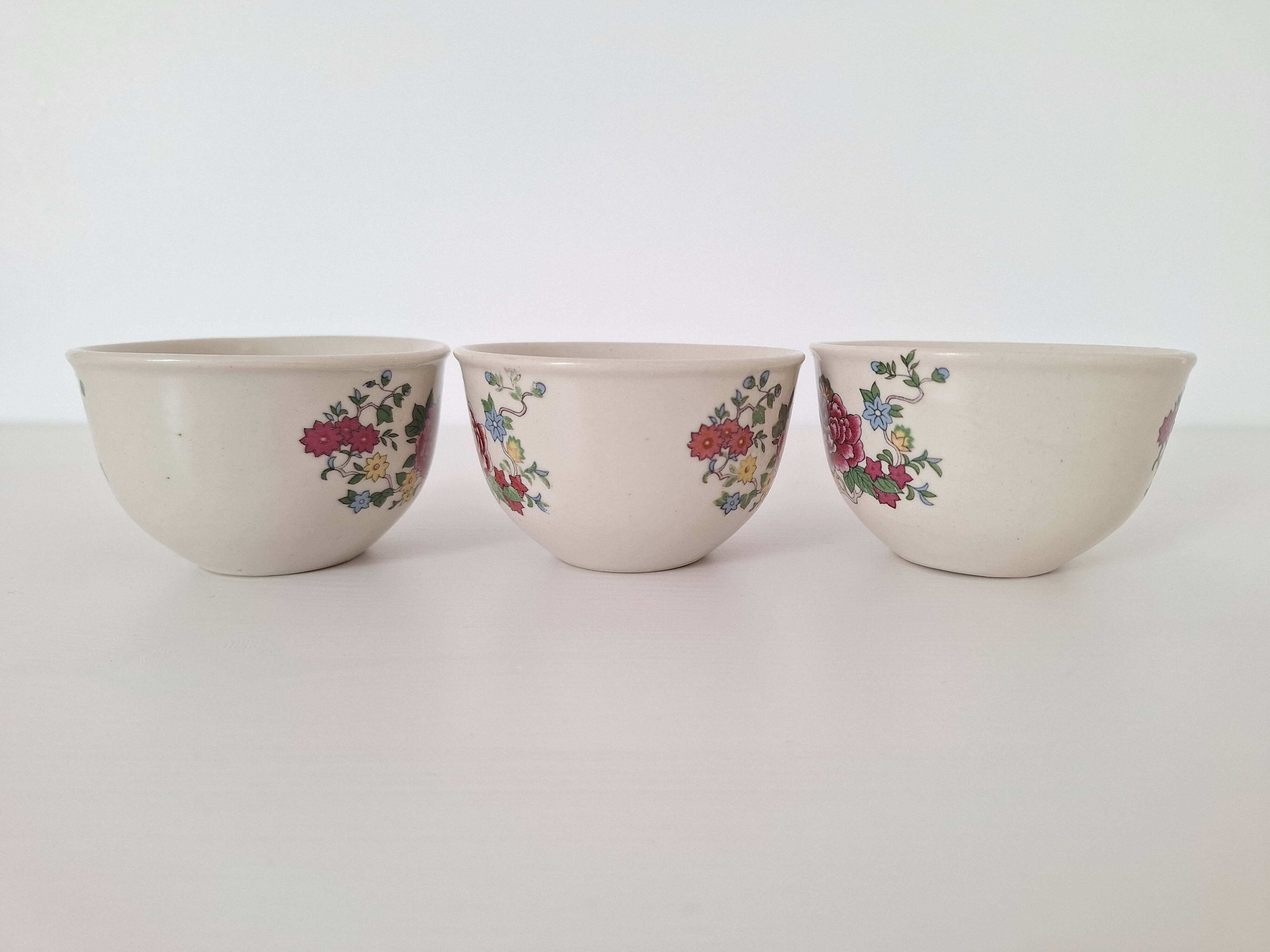 Chi Kiang Stoneware vintage flower mugs