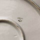 Ancien plat en porcelaine blanche, AH et Cie