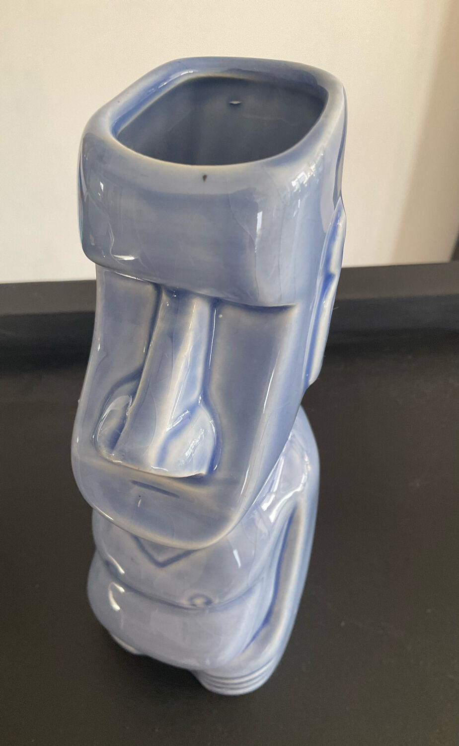 Vintage ethnic vase in glazed porcelain