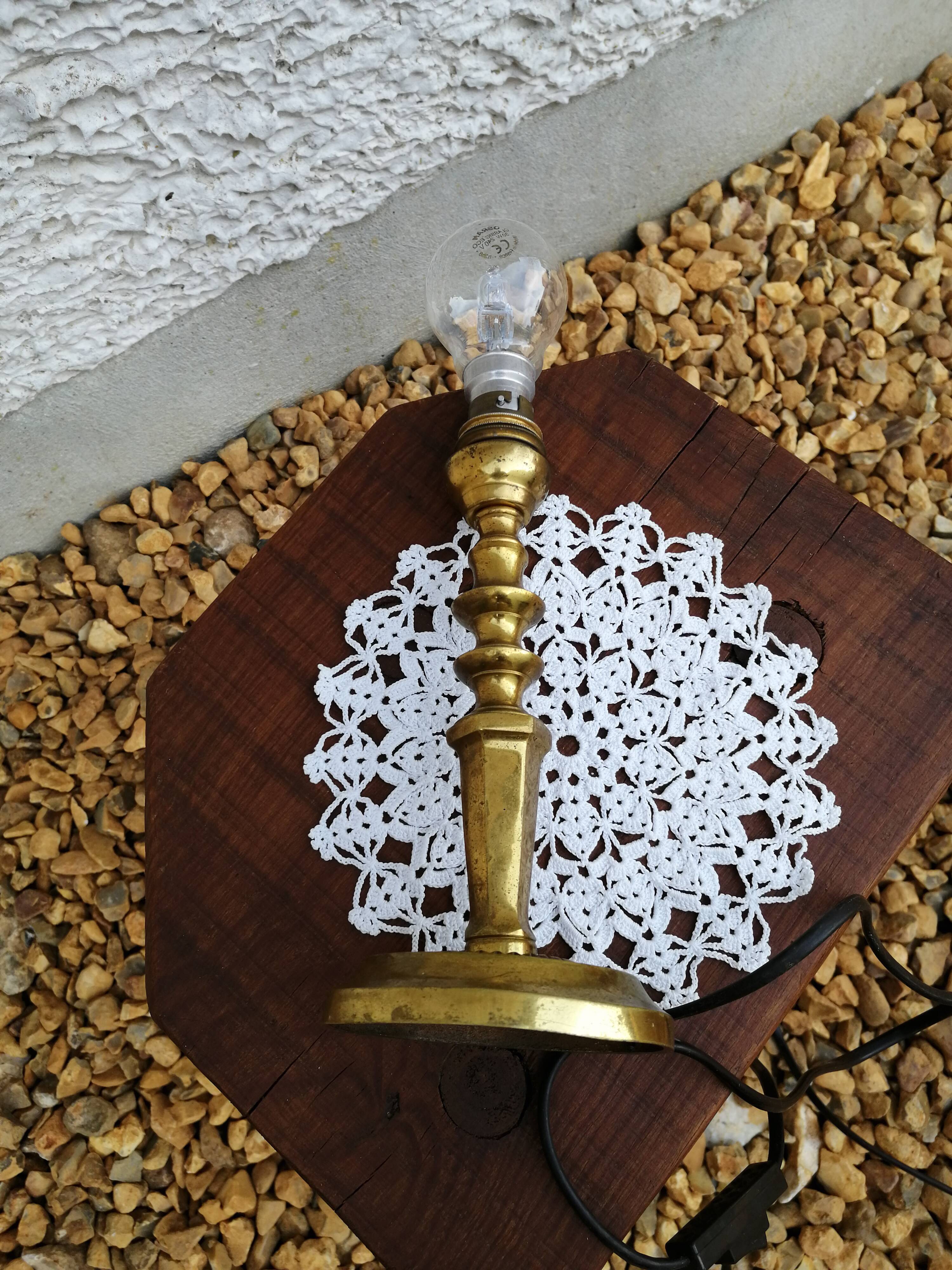 Brass lamp foot