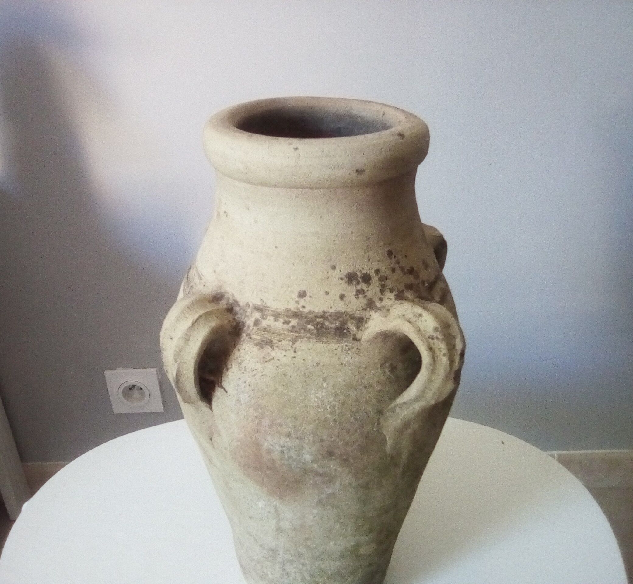 Terracotta jar 4 coves