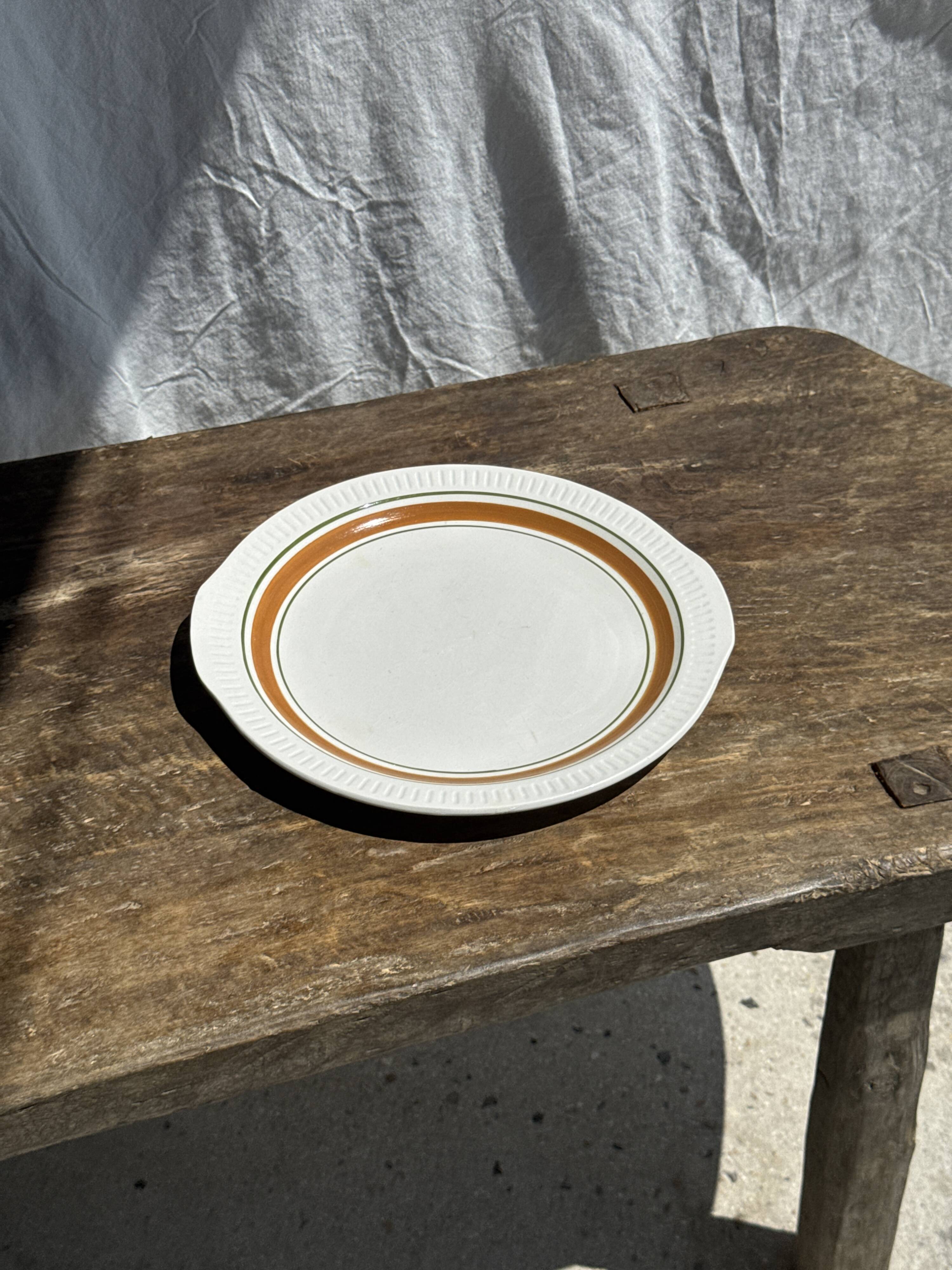 Vintage cake dish with orange and green trim D30