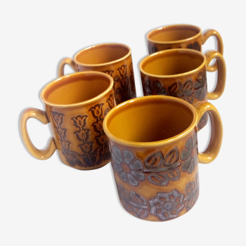 Lot de 5 tasses anglaises 70's