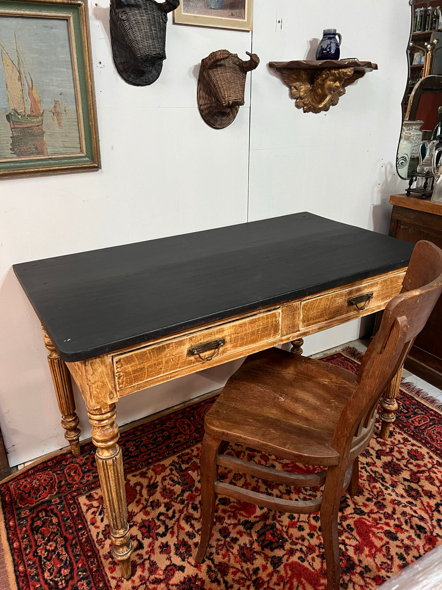 Ancienne table de cuisine en sapin