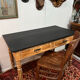 Ancienne table de cuisine en sapin