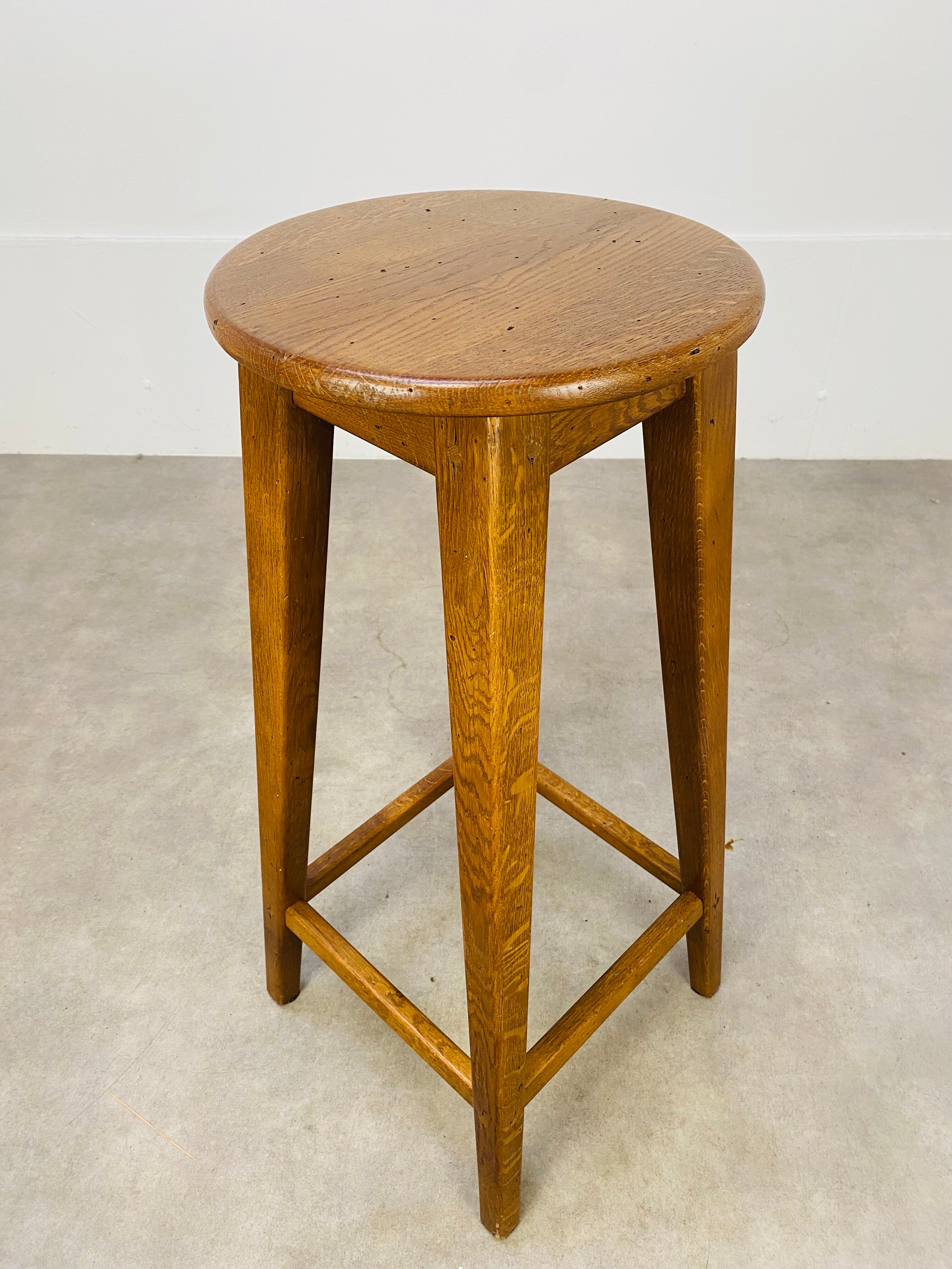 Solid wood oak bar stool