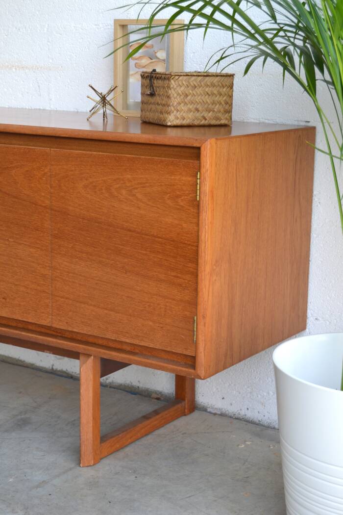 Minimalist sideboard by White & Newton * 217 cm