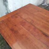 Farm table