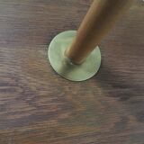 Tripod tablet lamppost