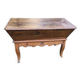 kneader type storage chest, Templar cross
