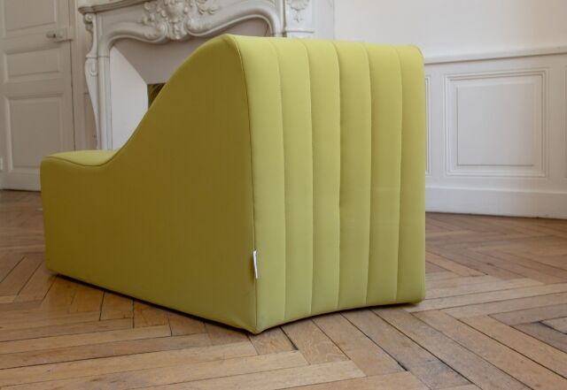 Steiner Chromatic Model by Kwok Hoi Chan Driver - Armchair