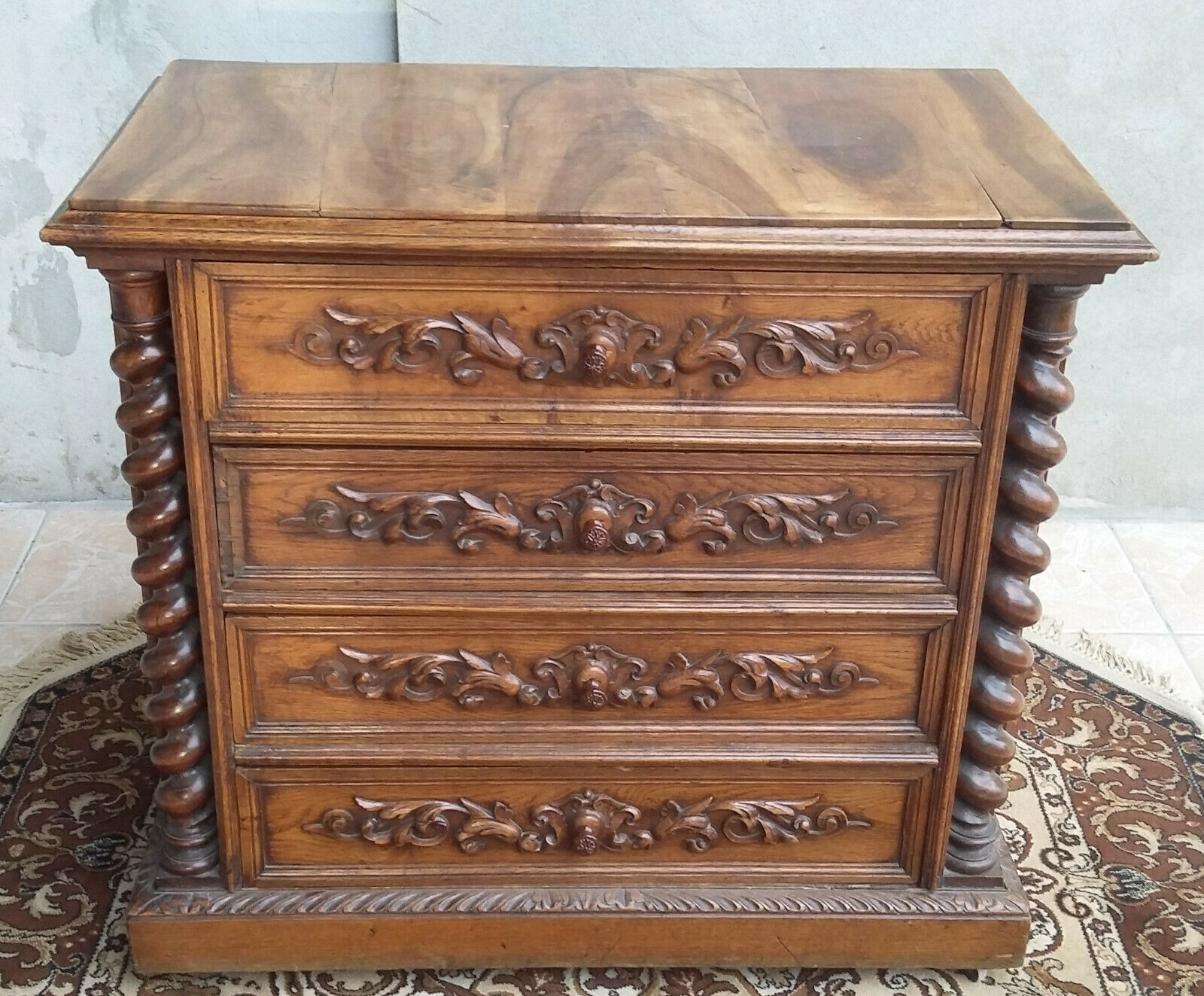 Louis XIII Commodity