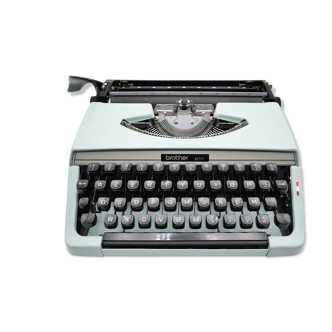 Vintage typewriter Brother 210