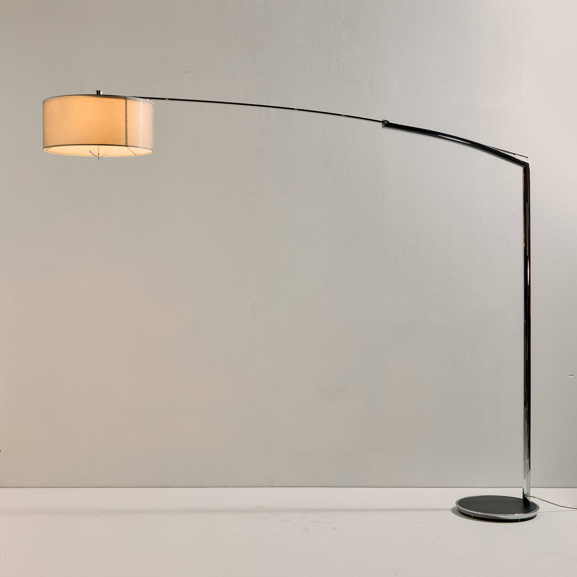 Balance 5190 floor lamp by Jordi Vilardell for Vibia