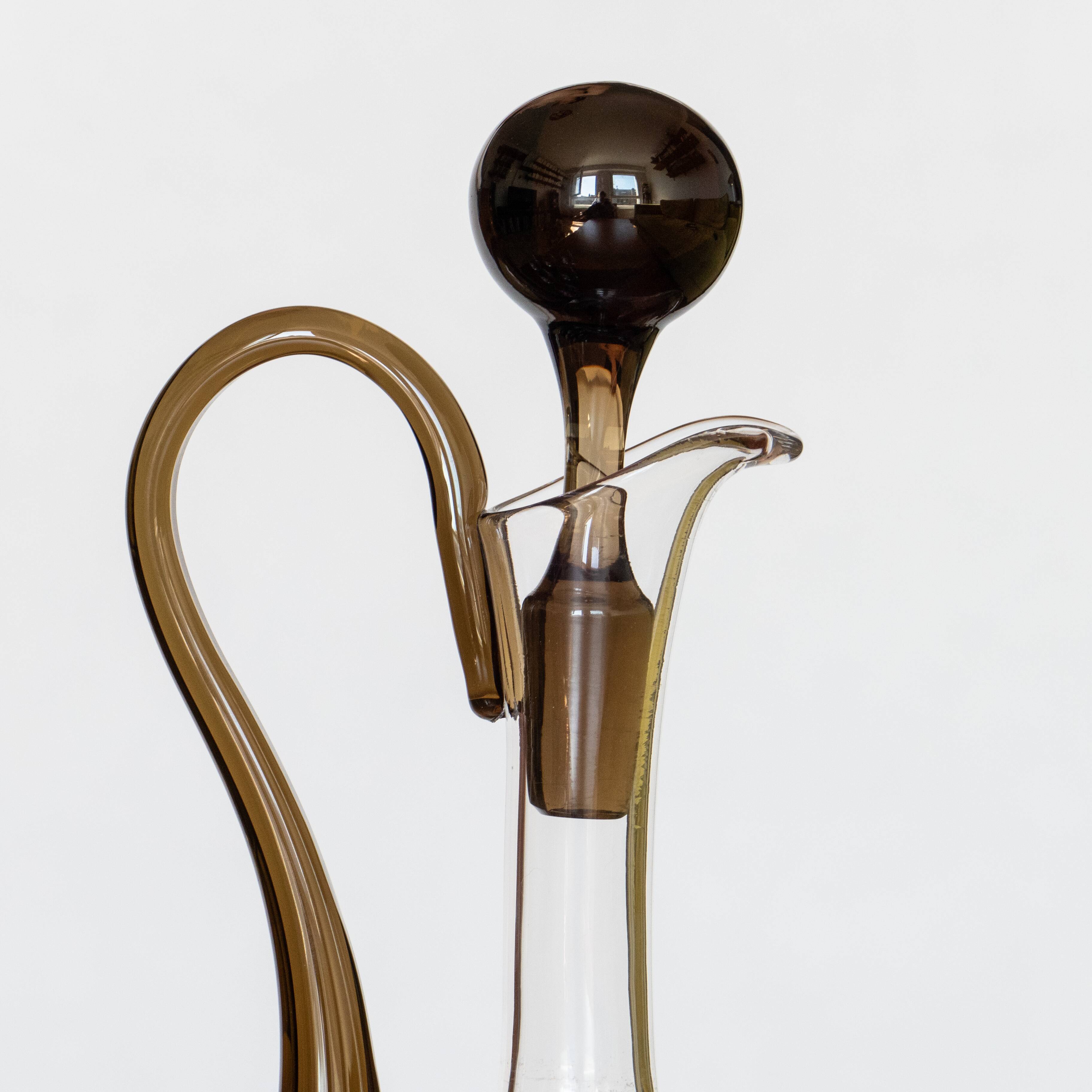 Smoked crystal liquor service