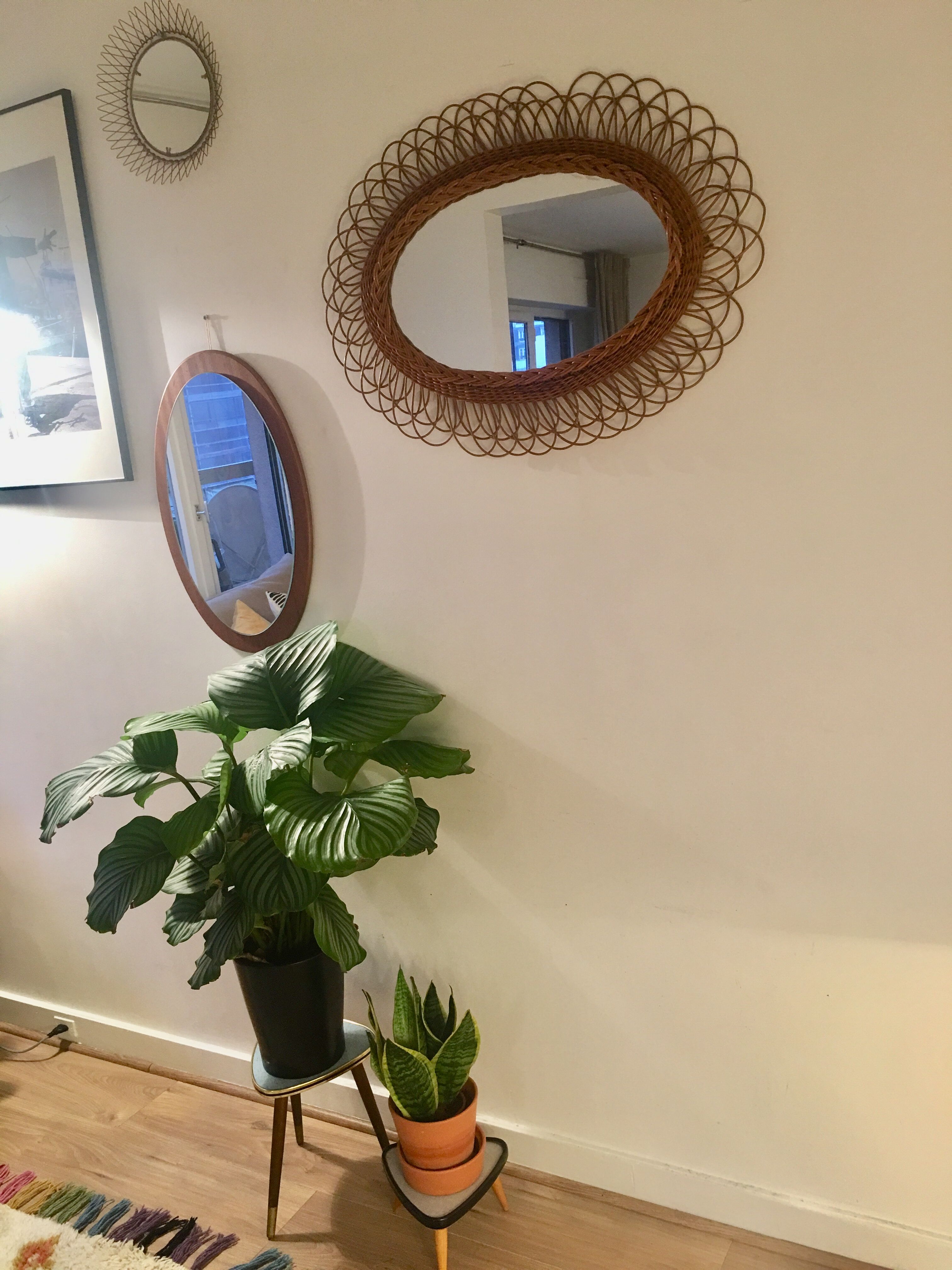 Mirror Scandinavian teak oval 36x57cm