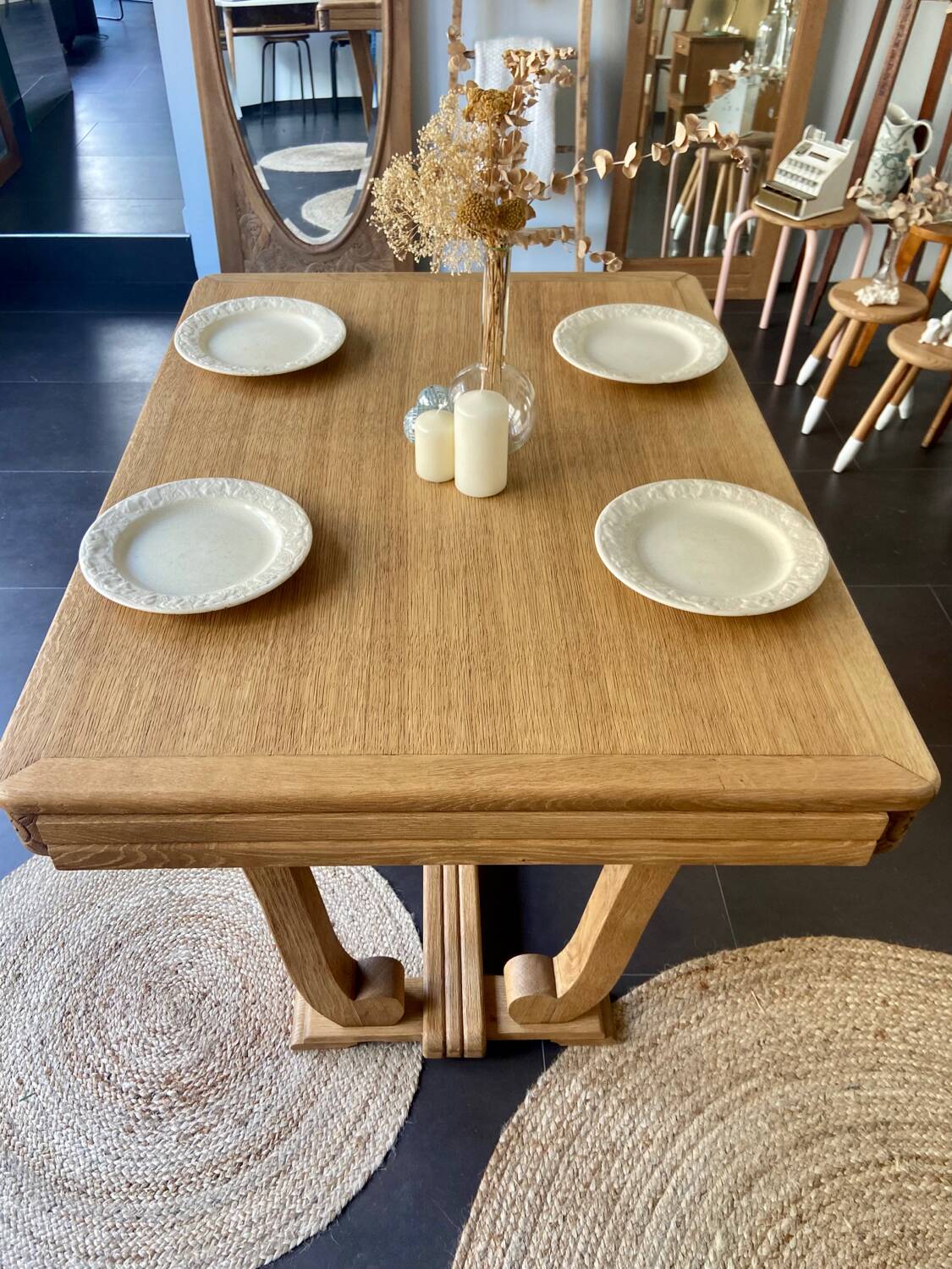 Art deco oak table + extensions