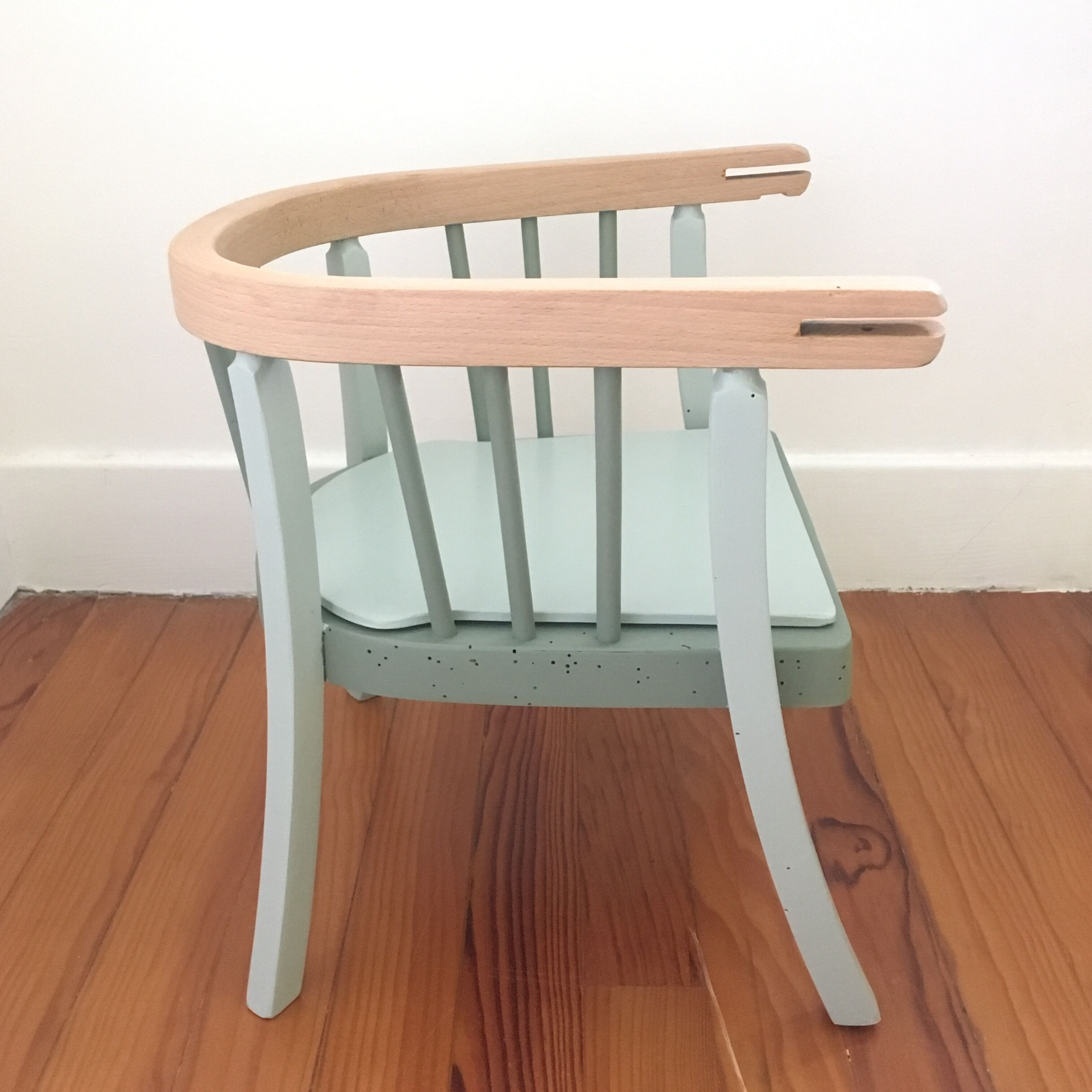 Baumann children's chair