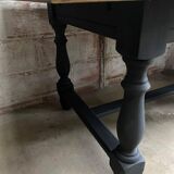 Farmhouse table