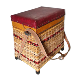 Old rattan fishing chest stool / wicker vintage sitting skaï
