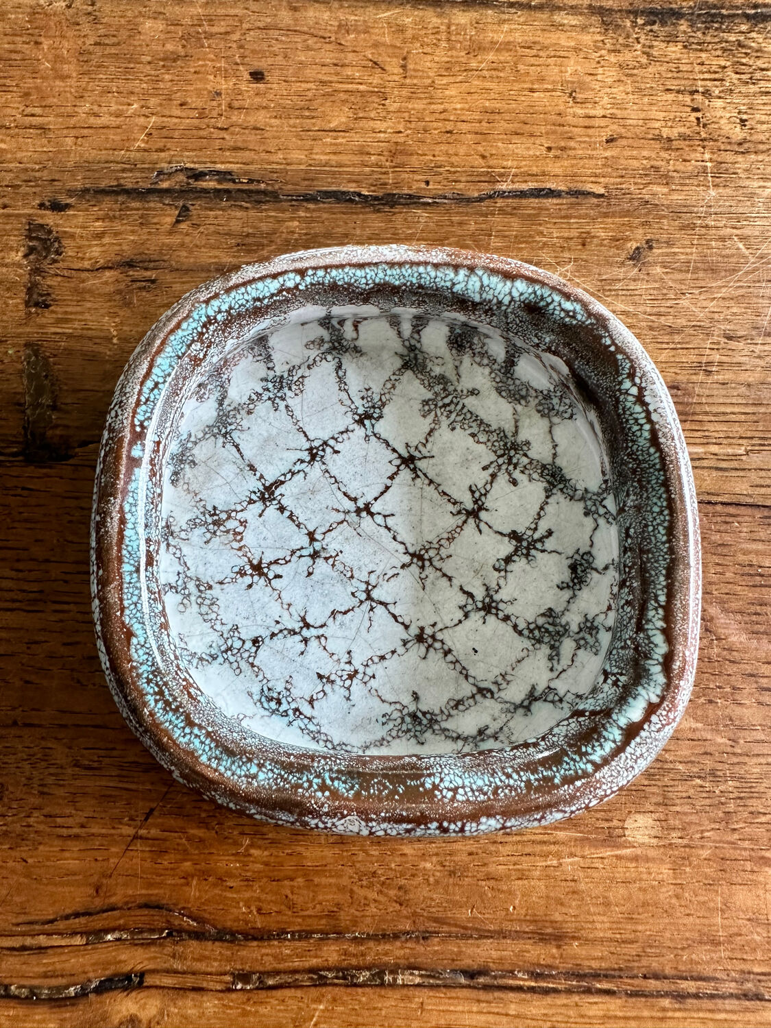 Small ceramic cup with Cazaux cross decoration