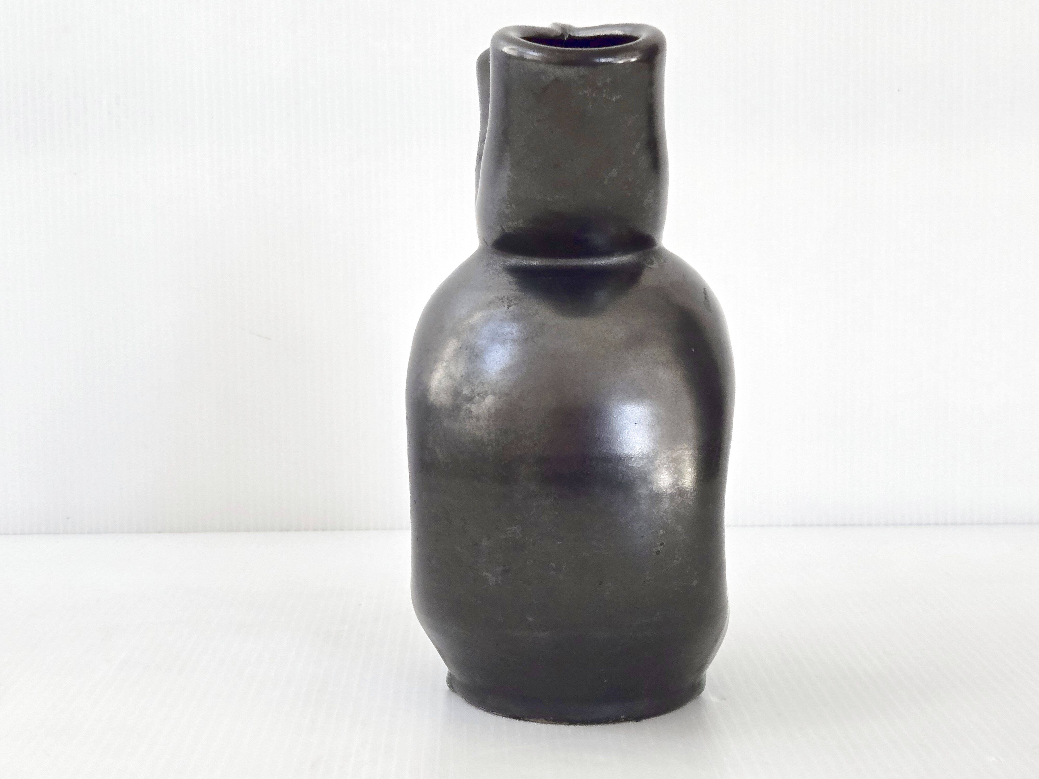 Vase en céramique noire et verte, 1960