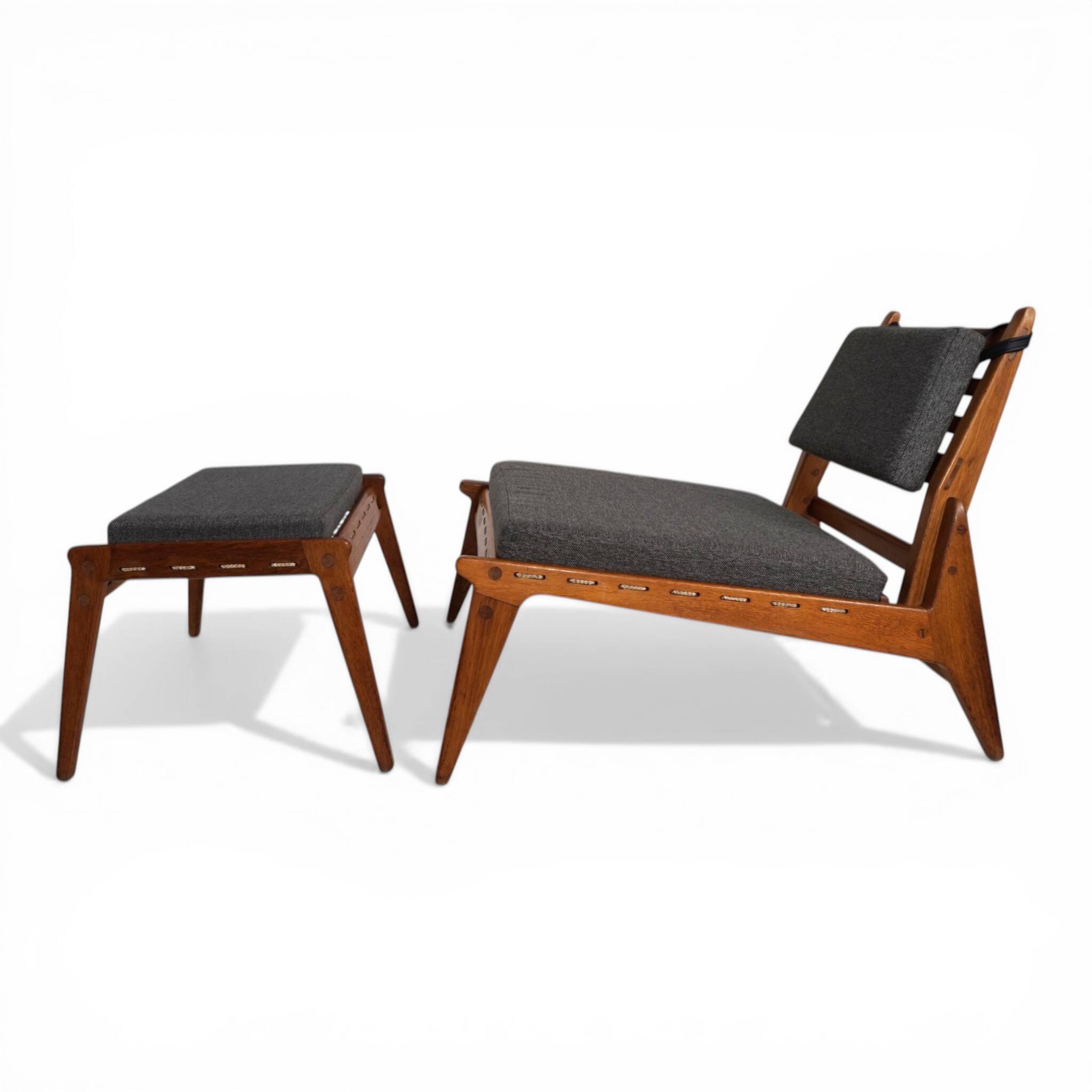 Hunting Chair lounge chair with ottoman by Heinz Heger for PGH Erzgebirgisc