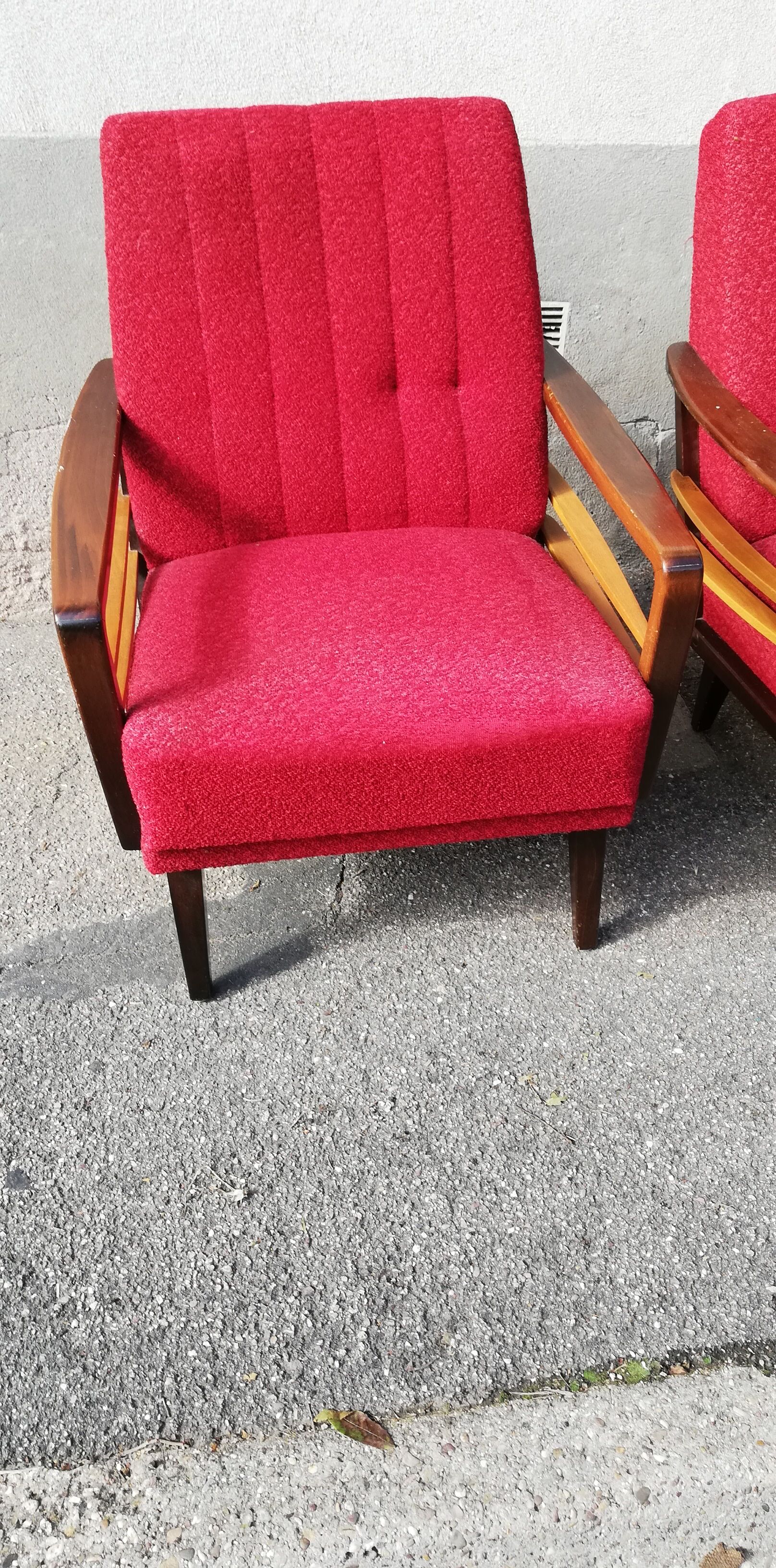 Pair of vintage armchairs red fabric