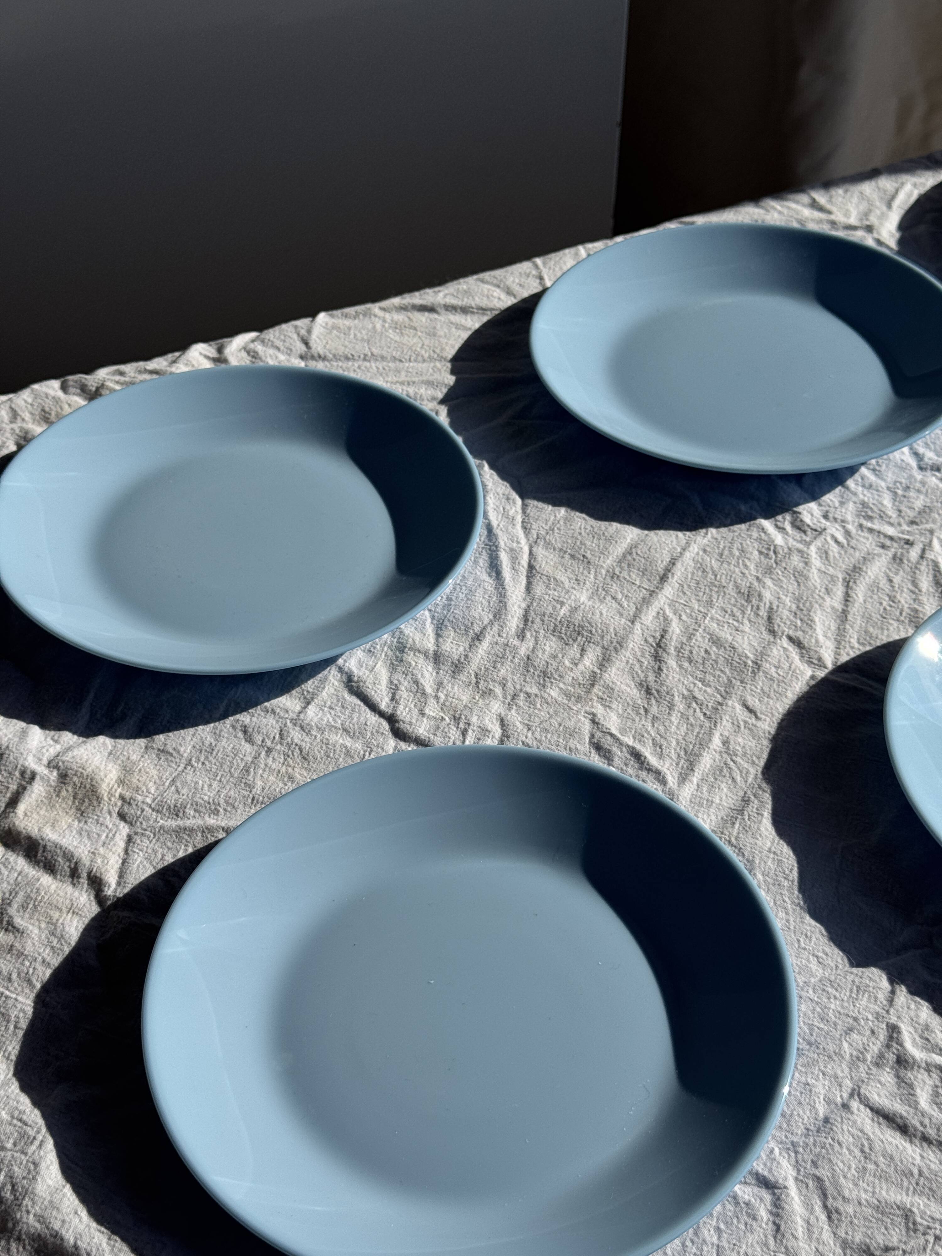 Set of 6 vintage blue dessert plates D18 (1)