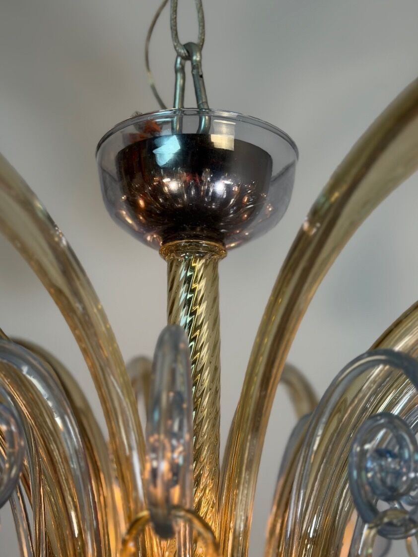 Venetian lustre in two-colour Murano glass, blue and gilded, circa 1990.