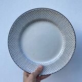 Gien service for 6 people with black polka dots: soup plates and flat plates