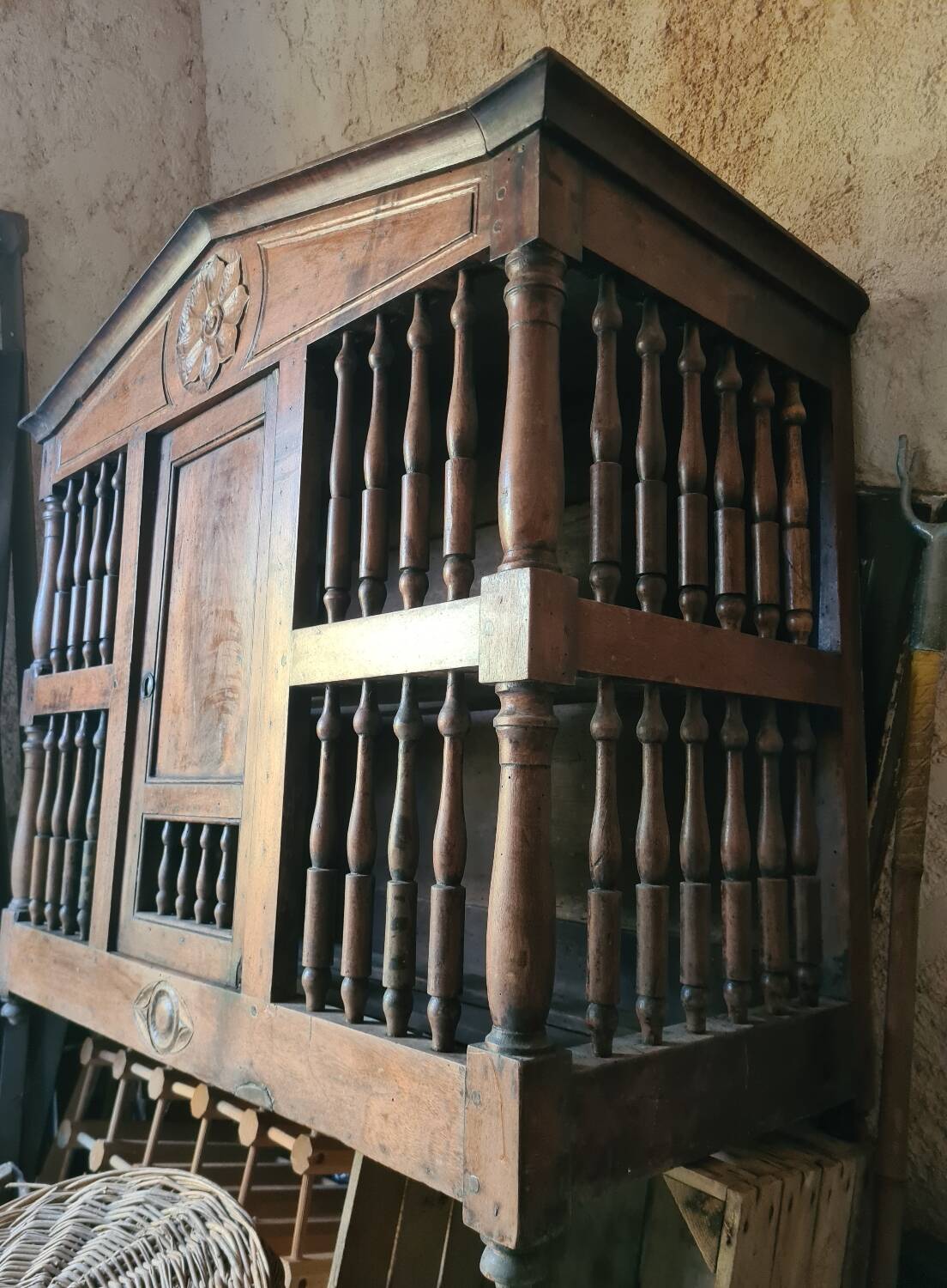 19th century Provençal panetière