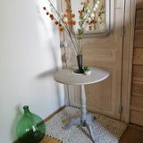 Shabby chic pedestal table