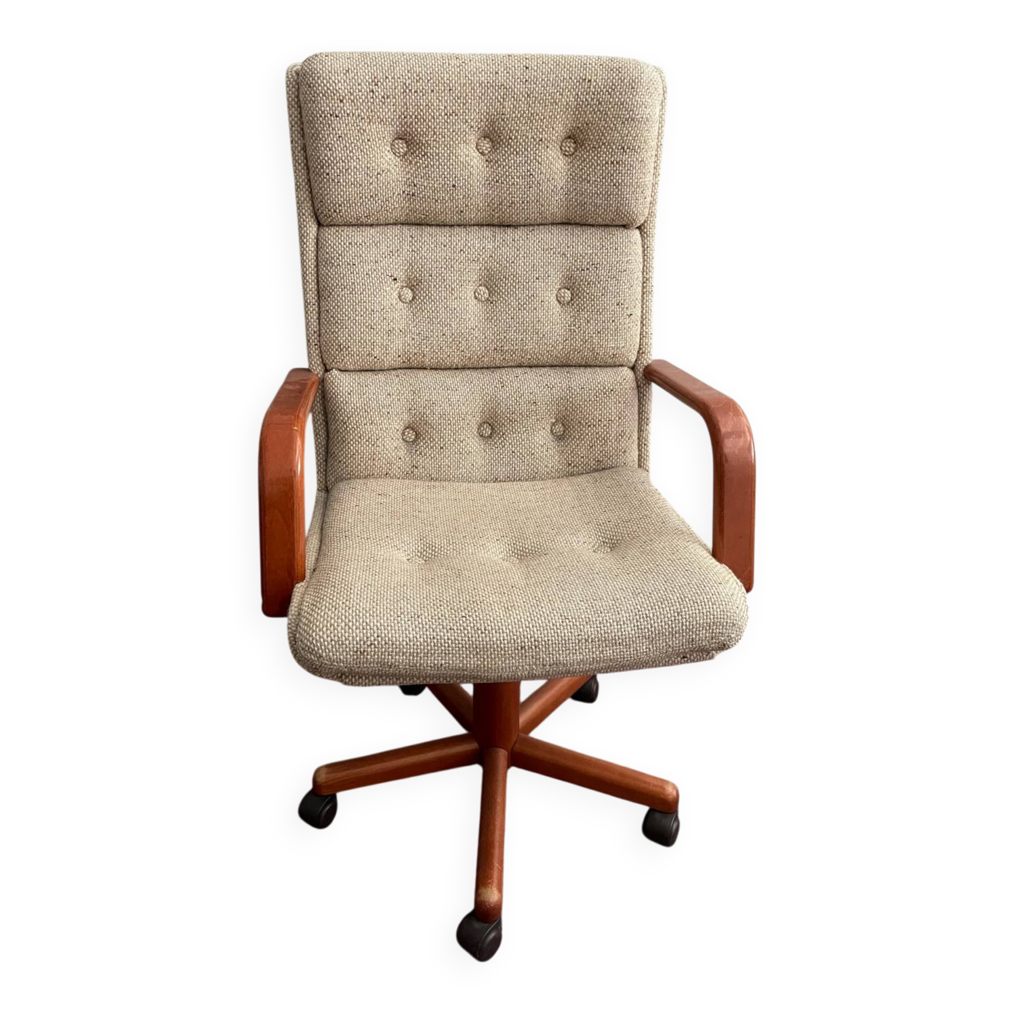 Office chair by Ring Mekanikk