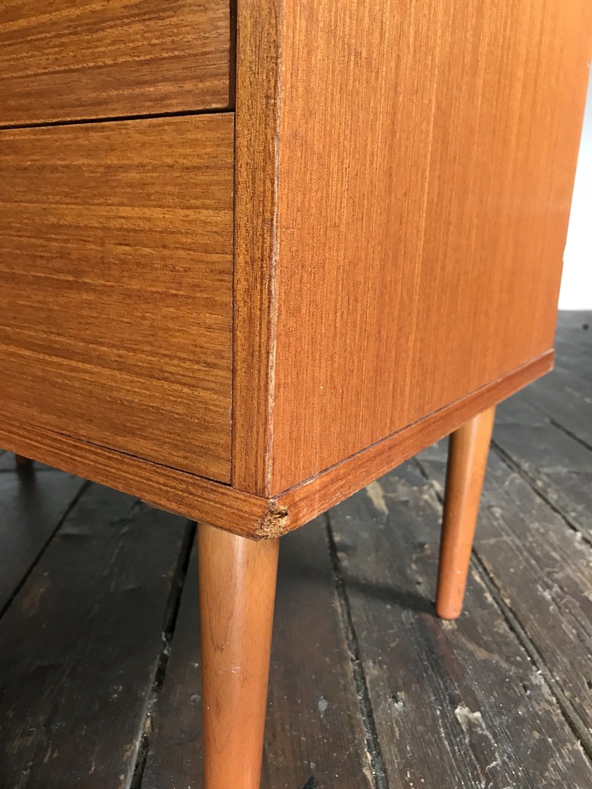 Dresser with mirror vintage