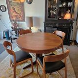 Baumann Scandinavian table for 4/6 people