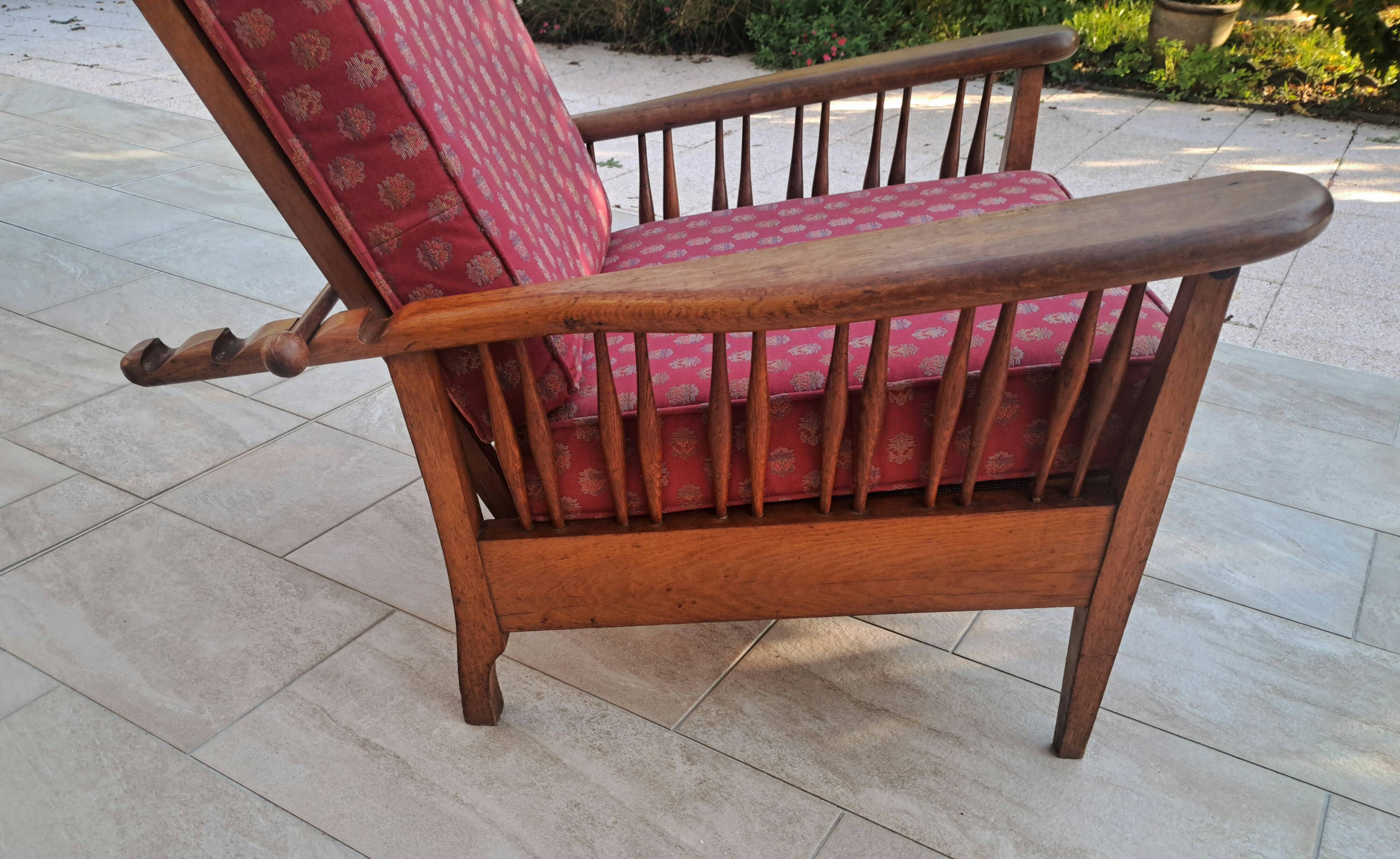 Morris chair