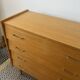 Commode pieds fuseaux