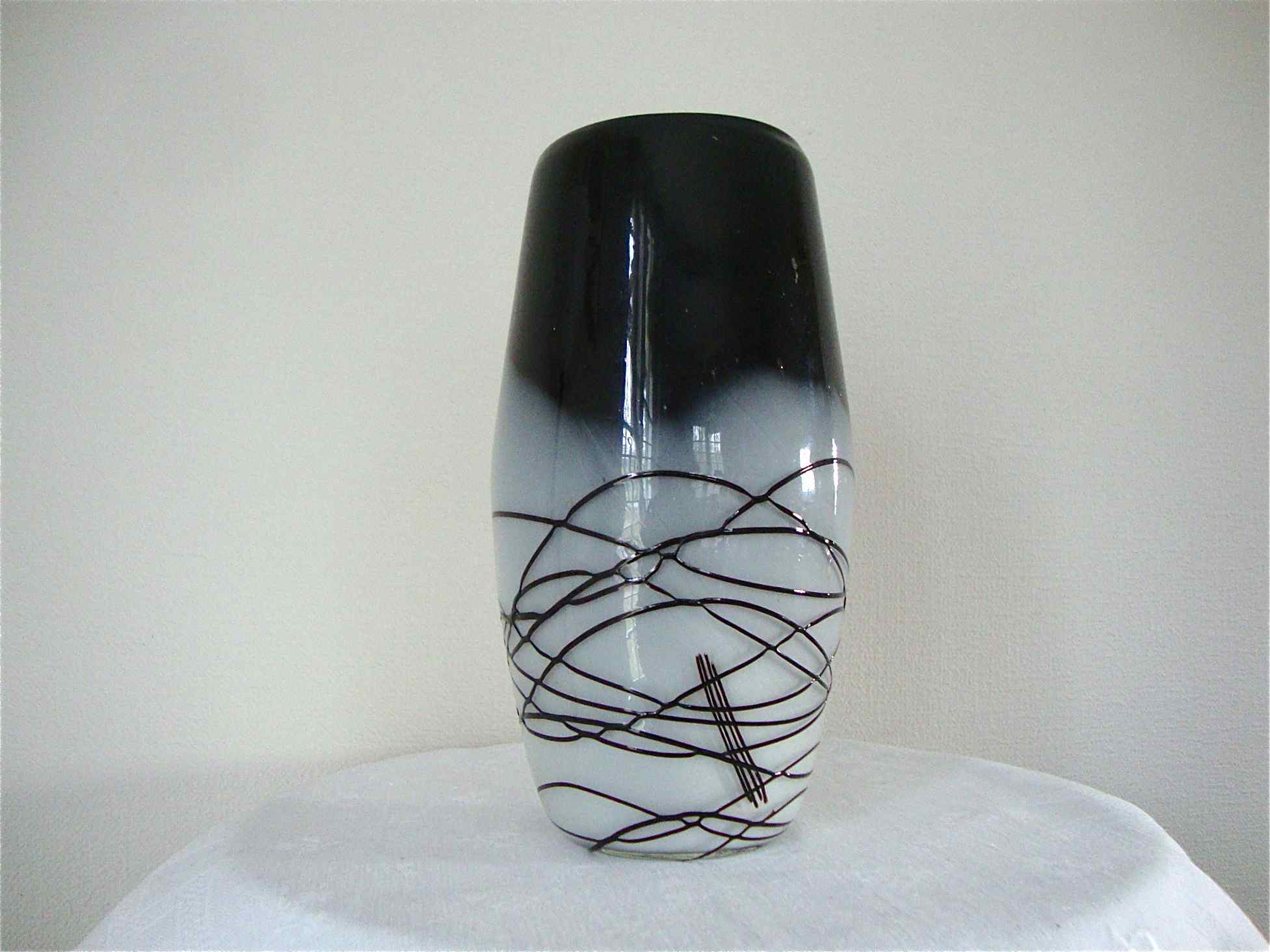 Murano graphic vase