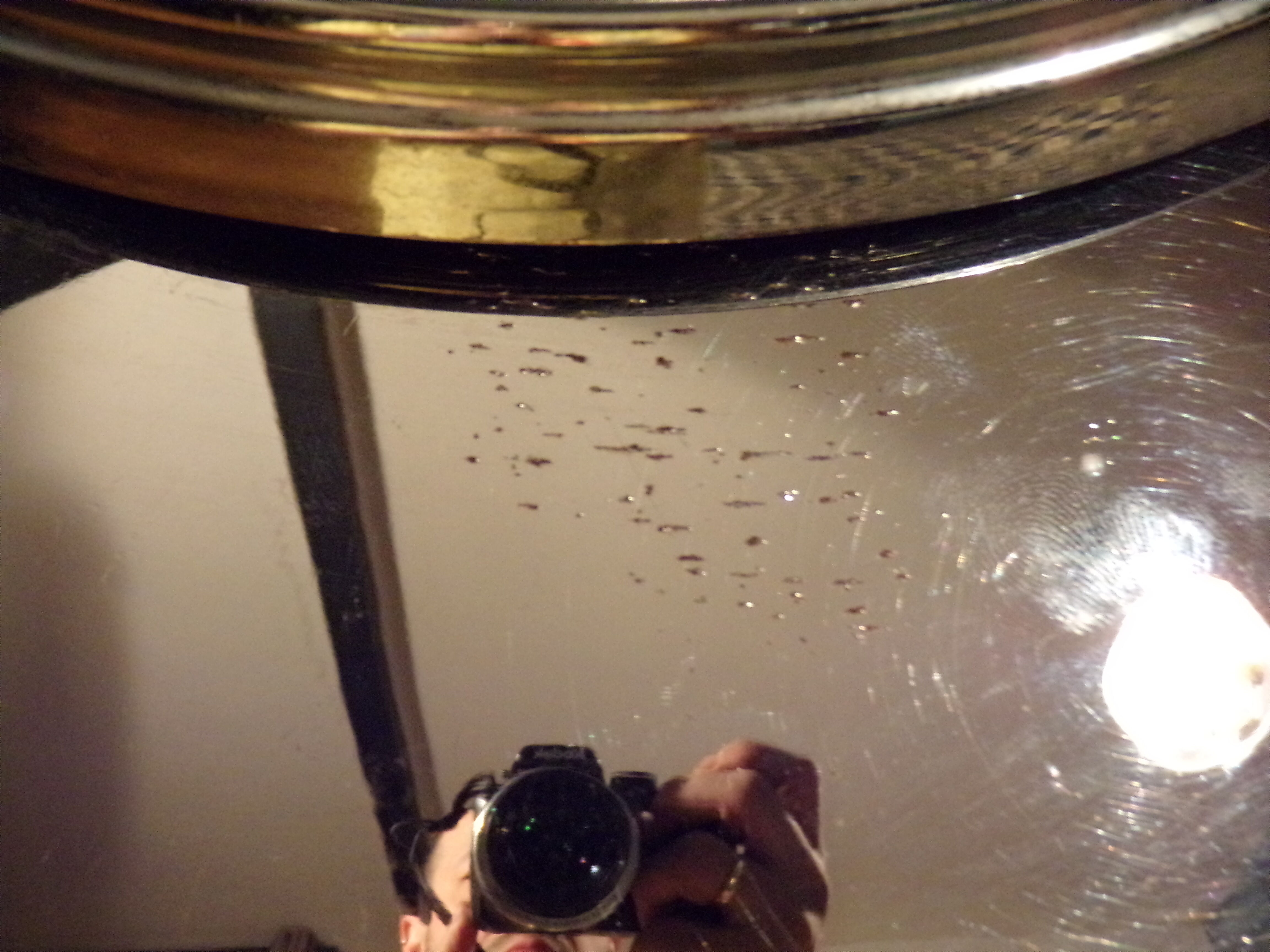 Chrome metal mushroom lamp