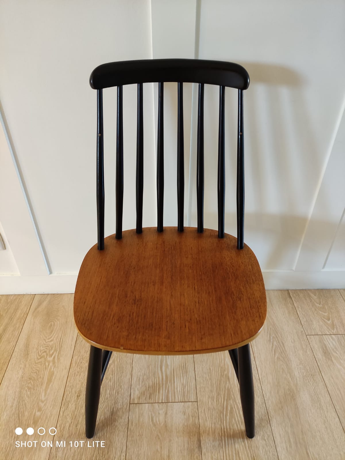Ensemble de 4 chaises scandinaves