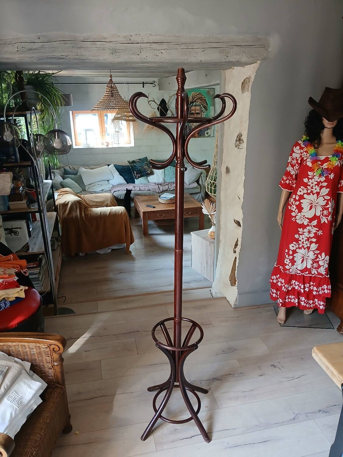 Porte manteau perroquet
