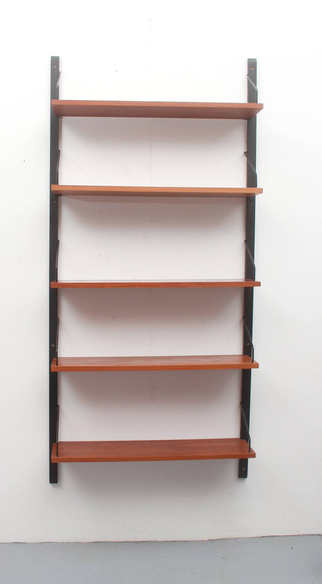 1960s wall unit in teak, Poul Cadovius