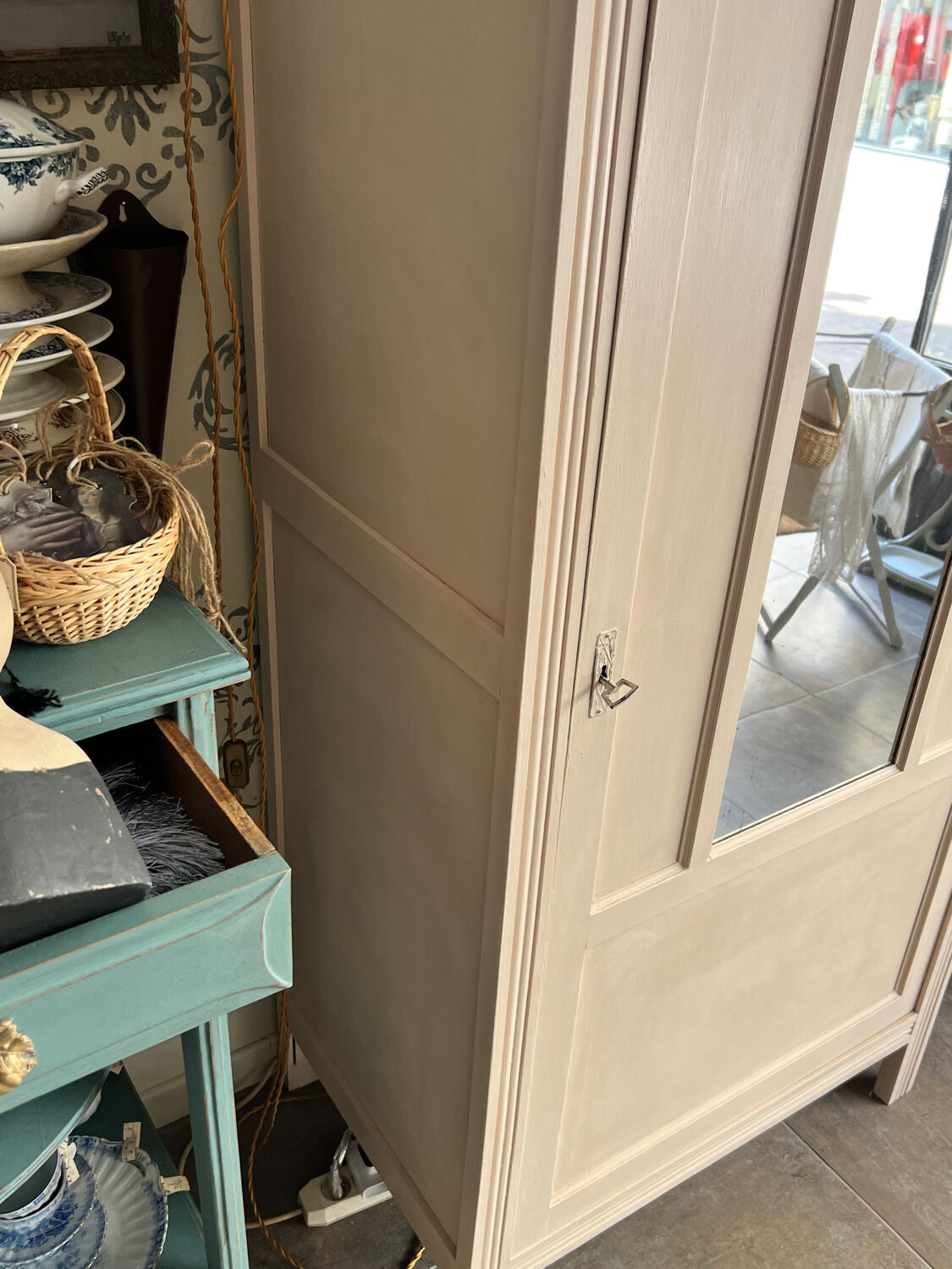 Small Parisian wardrobe with mirror