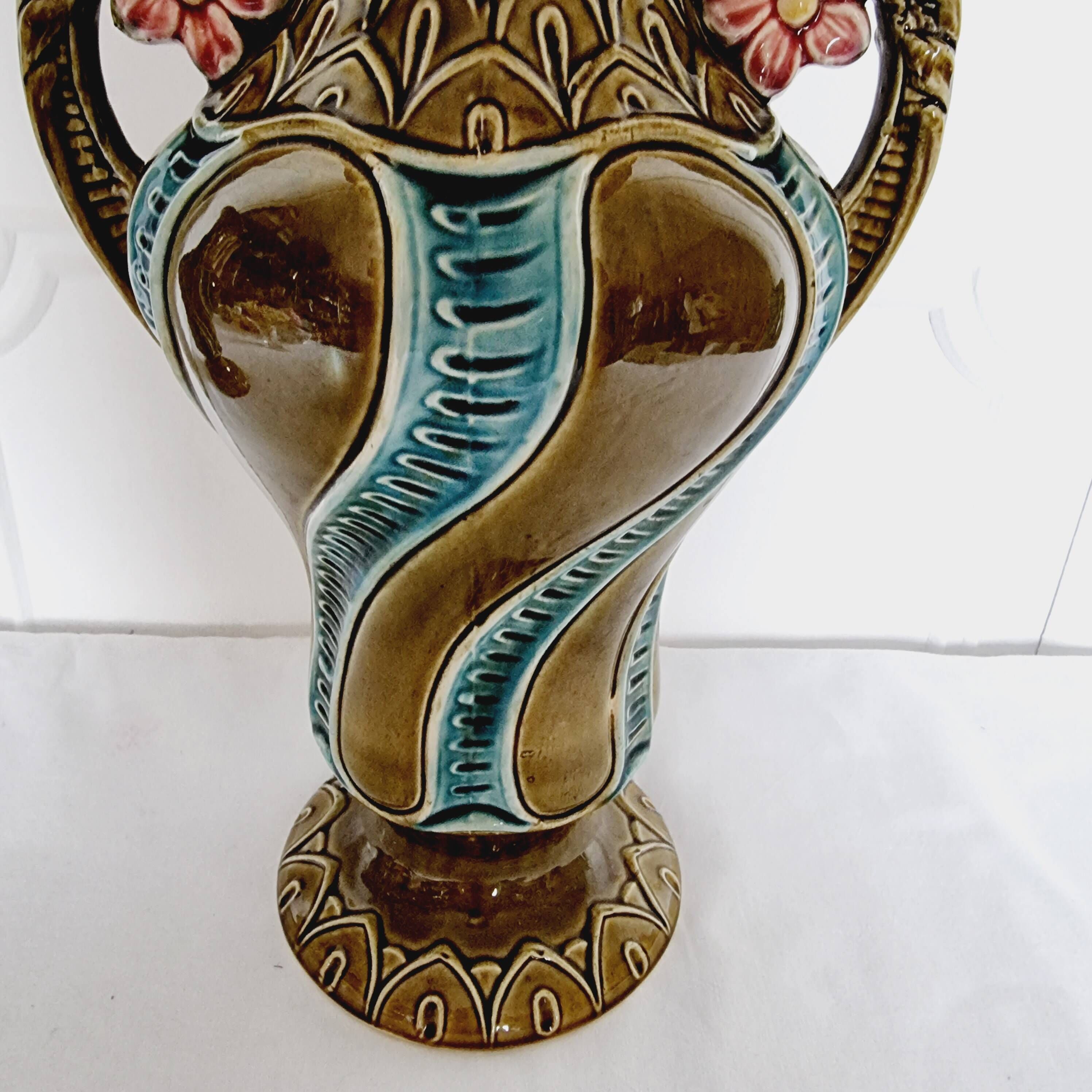 2 Vases from the 1900s-1920s in French Ceramic Onnaing Barbotine Art Nouveau