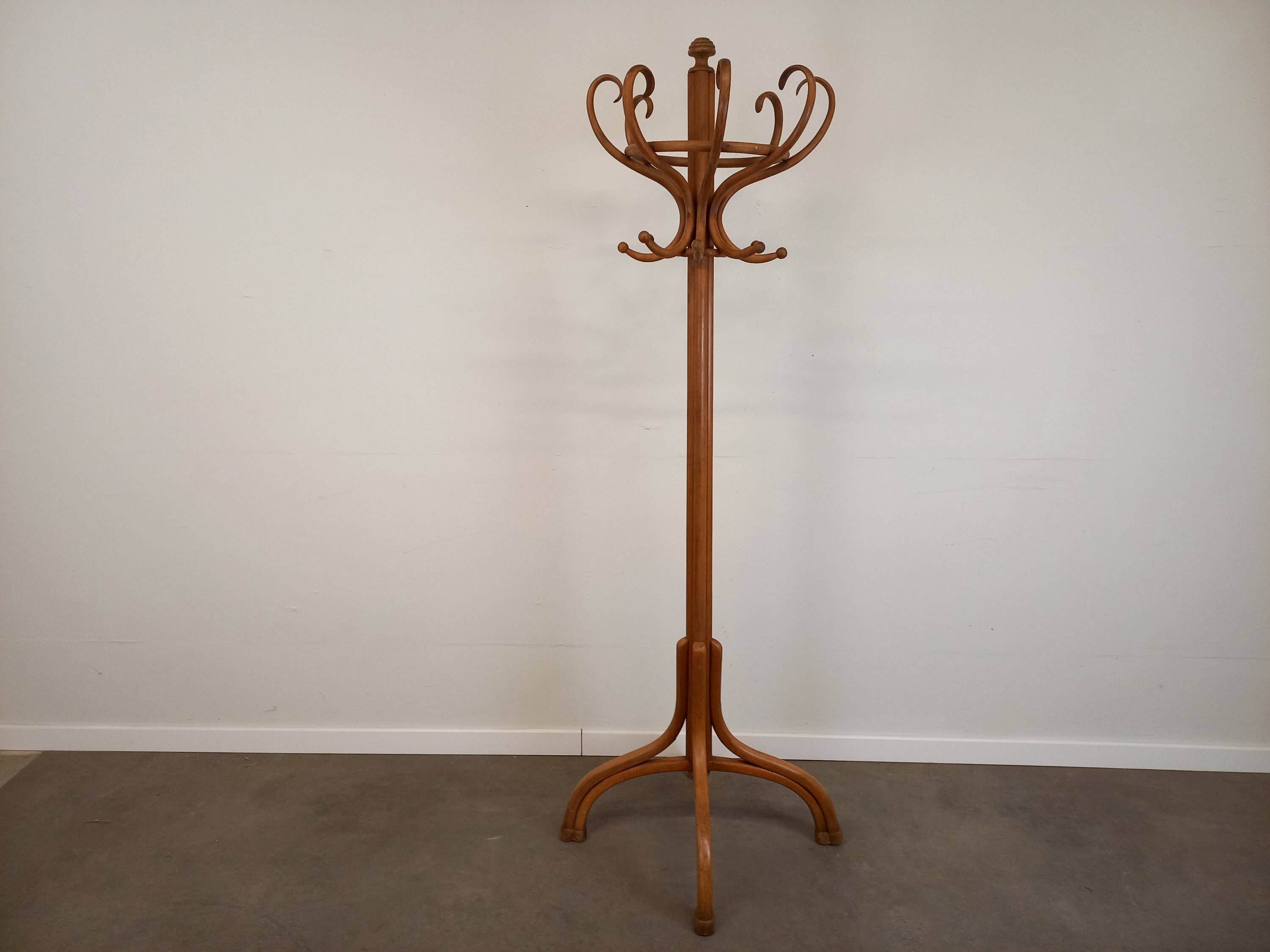 Thonet parrot coat rack