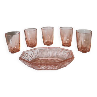 Pink glassware set
